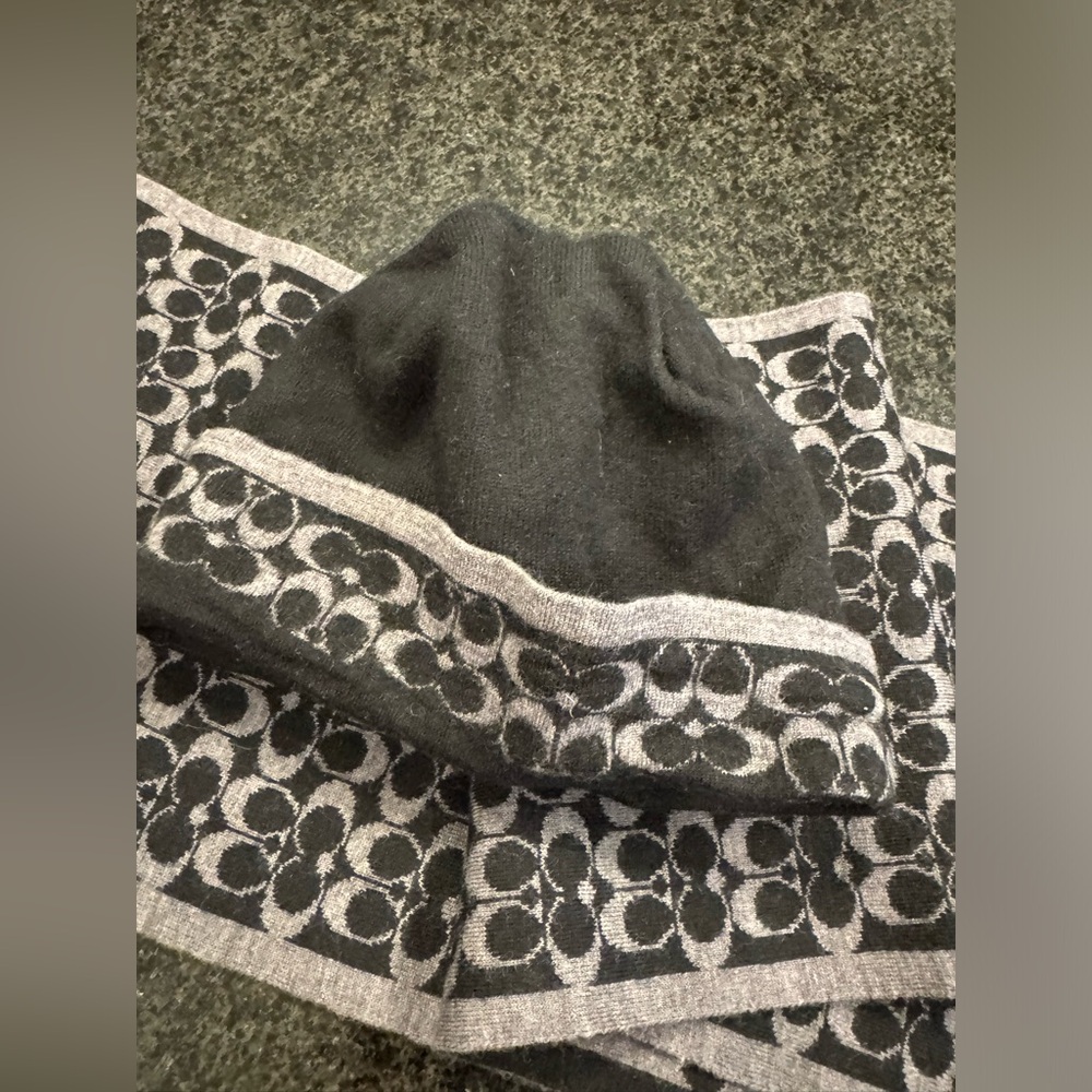 Coach Scarf and Beanie in like new condition